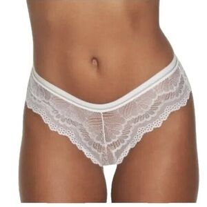 Frederick's of Hollywood Delicate White Lace Panties